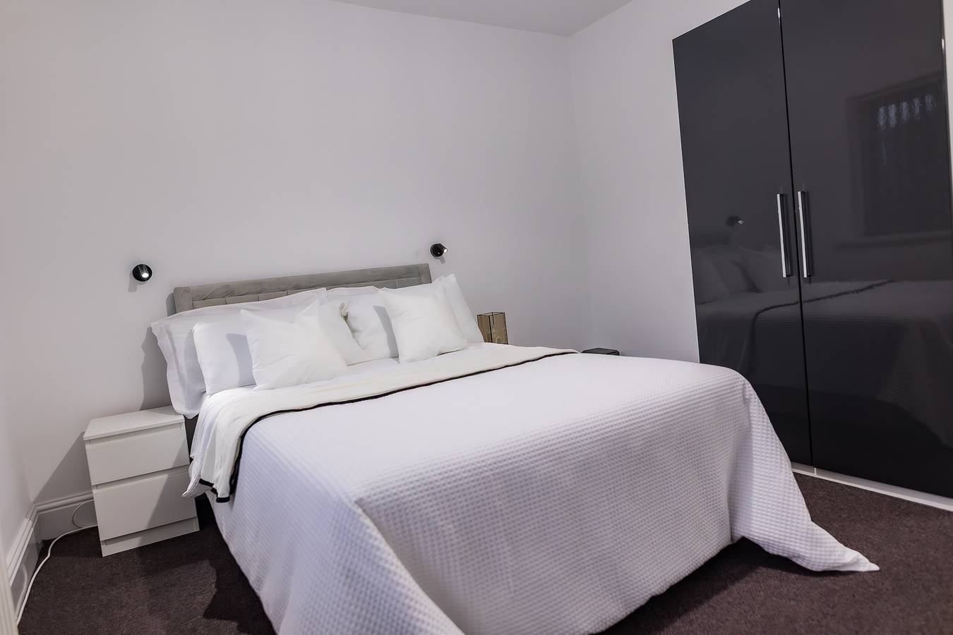 Holiday Rental for 7 People in Manchester, Greater Manchester