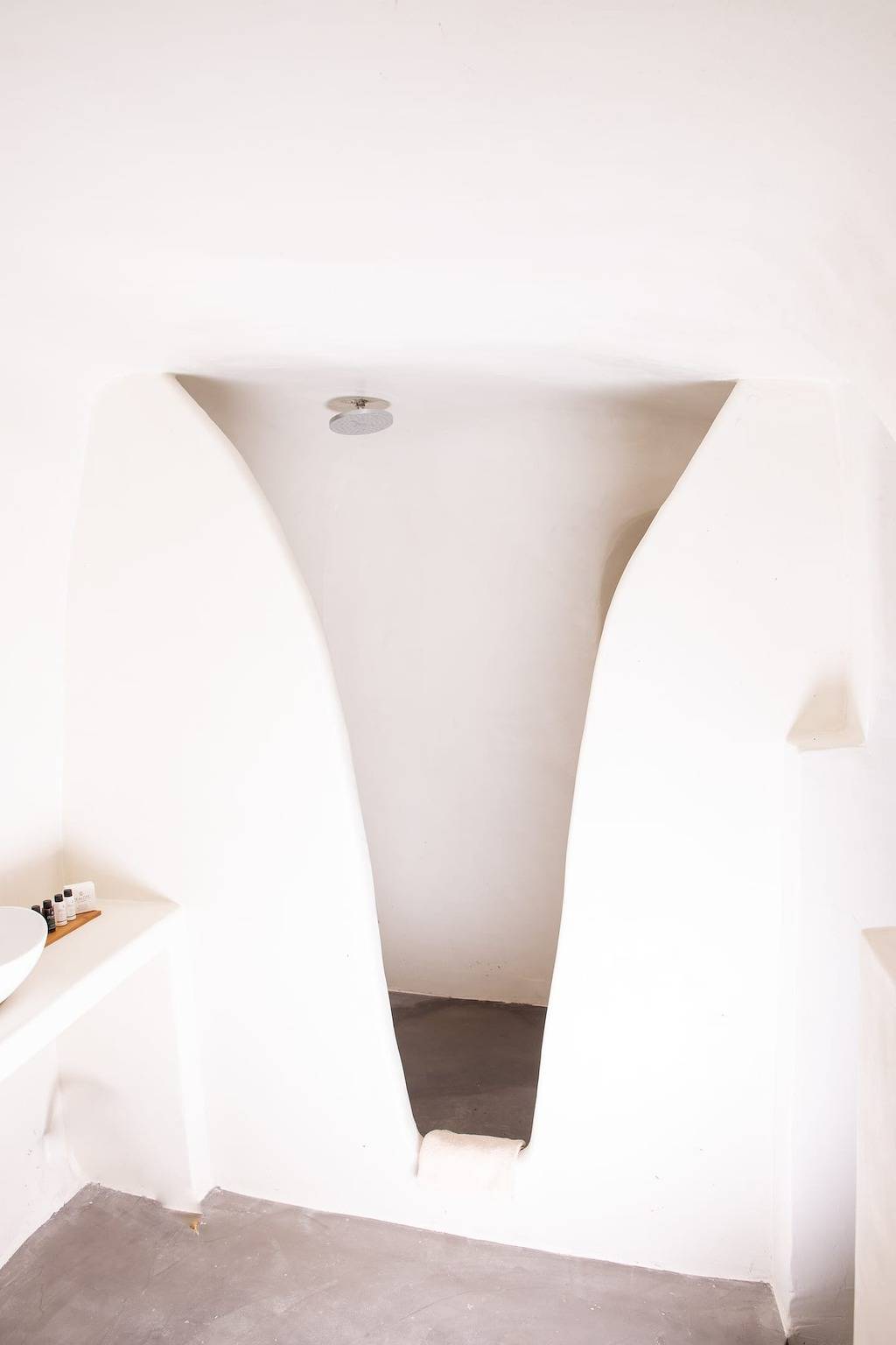 Magical Santorini Villa | 1 Bedroom | Cave Suite | Beautiful Sea Views & Air-Conditioning | Finikia in Finikia, Santorin