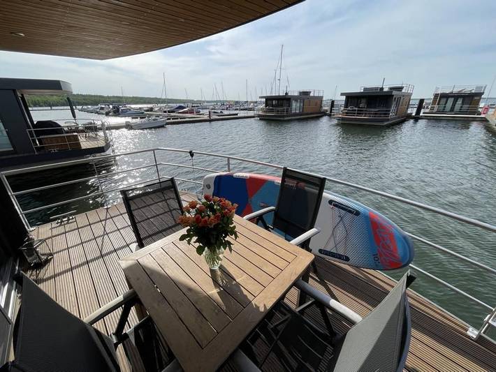Ferienhaus für 4 Personen, mit Terrasse und Seeblick sowie Ausblick, mit Haustier in Sachsen