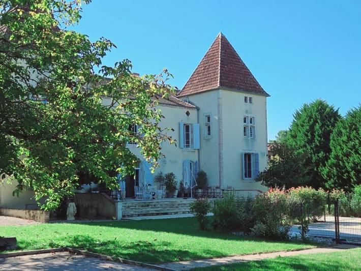 Location de vacances pour 15 personnes, avec piscine ainsi que jardin et terrasse à Lamagistère - 3