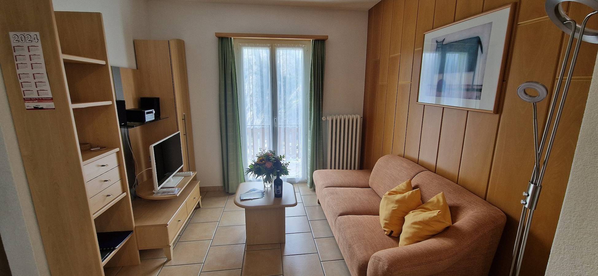 Apartamento vacacional entero, Birke - 2-Zimmer-Wohnung mit 2 Betten in Grächen, Alpes del Valais