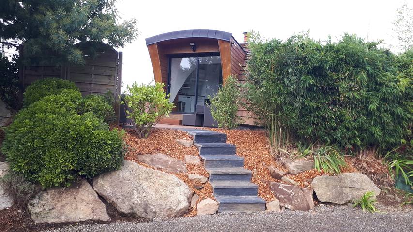 Location de vacances pour 4 personnes, avec jardin à Plouguerneau