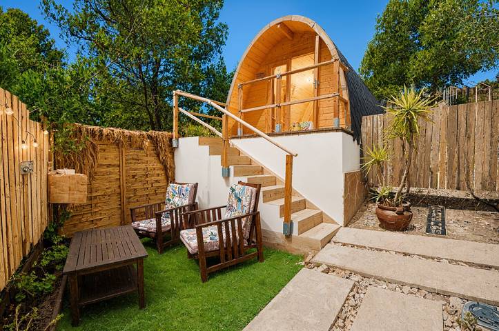 Blockhütte für 2 Personen, mit Balkon und Garten in Alicante Provinz
