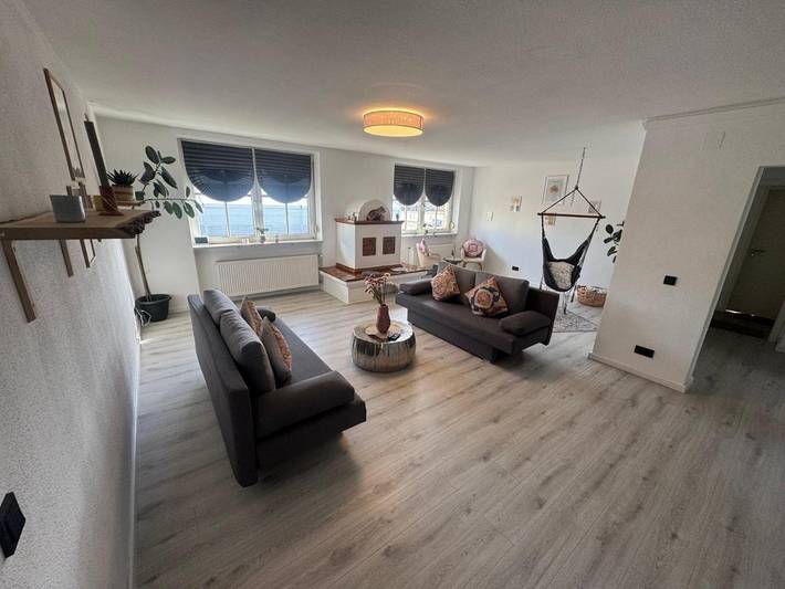 Ferienwohnung für 9 Personen, mit Garten und Ausblick in Freilassing