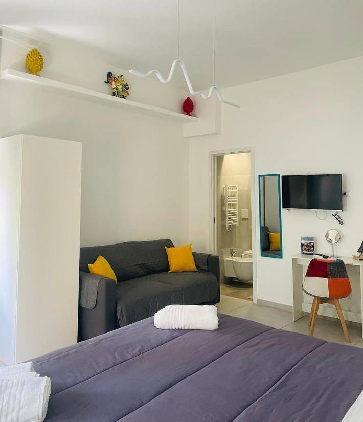 Chambre d’hôte pour 4 personnes, avec terrasse à Giardini-Naxos - 3