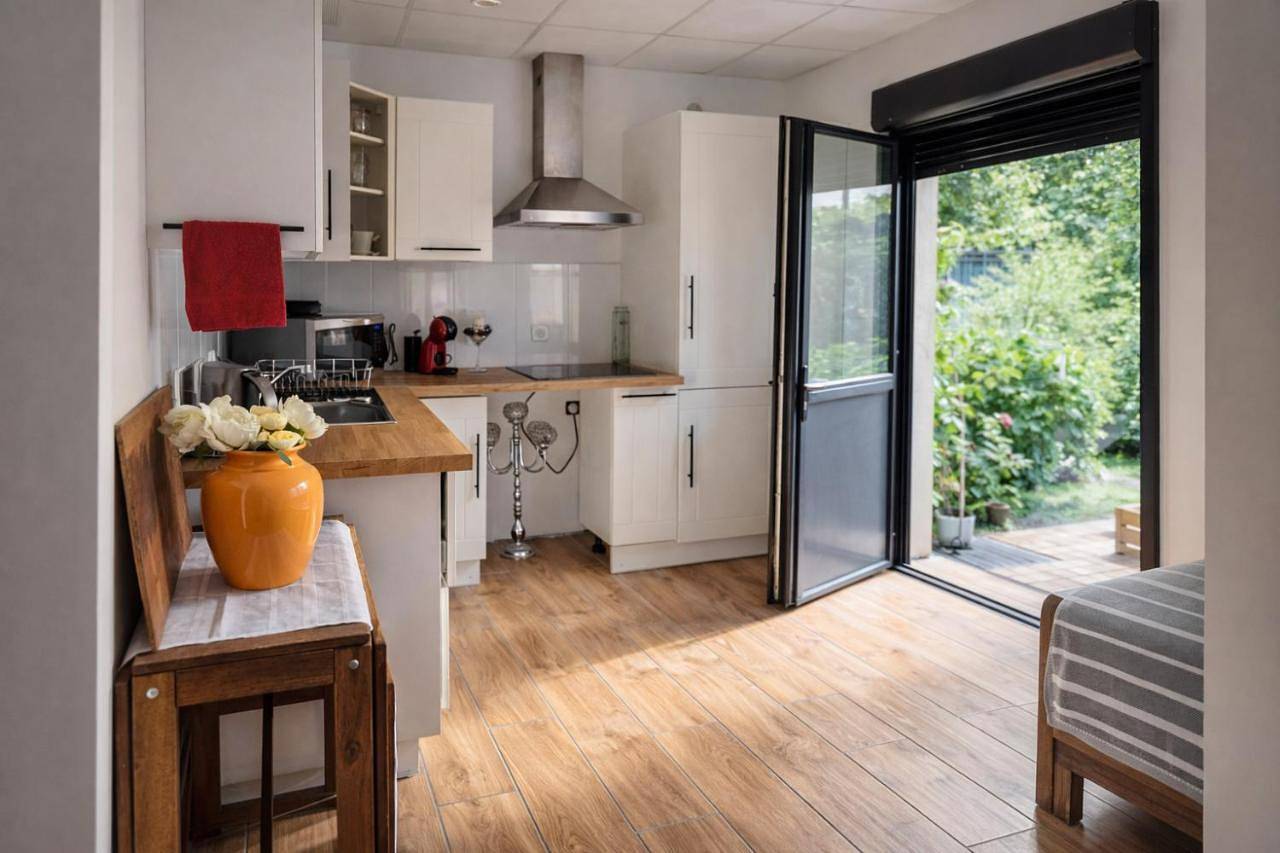 Appartement entier, Channel-Appartement cosy avec piscine, jardin & nature aux portes de Paris in Saint-Maurice, Val-de-Marne