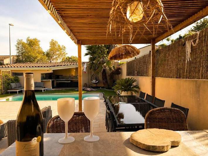 Chalet para 8 personas, con piscina y terraza - 1