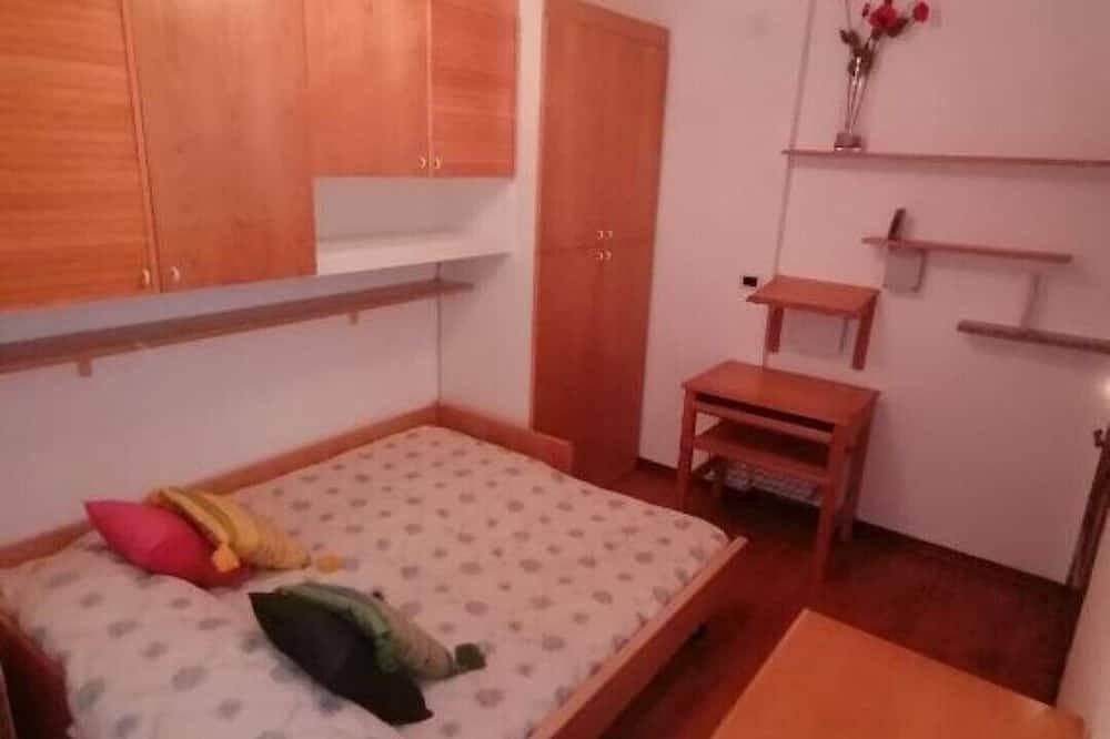 Appartement entier, Apartment in the heart of the Alps along the Via Francigena with garden in Gignod, Comune di Gignod