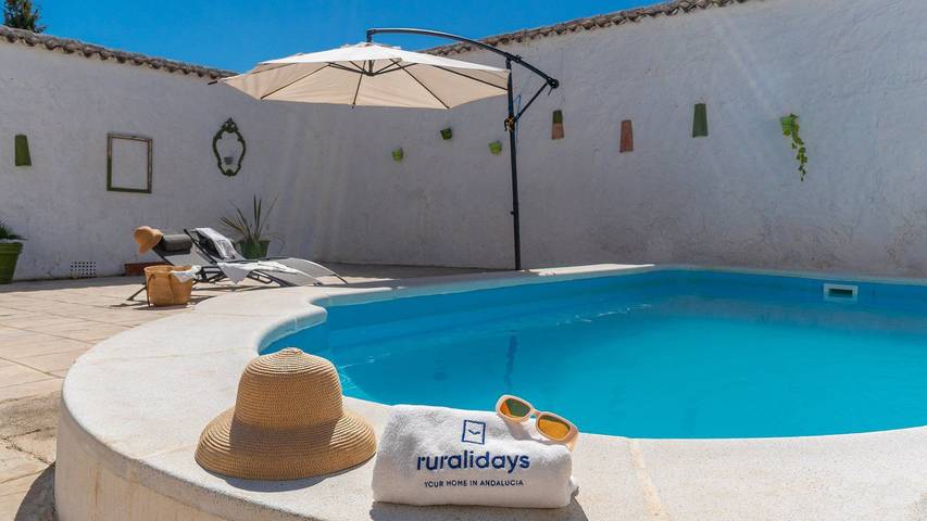 Casa rural para 12 personas, con Balcón/Terraza y Piscina en Alameda