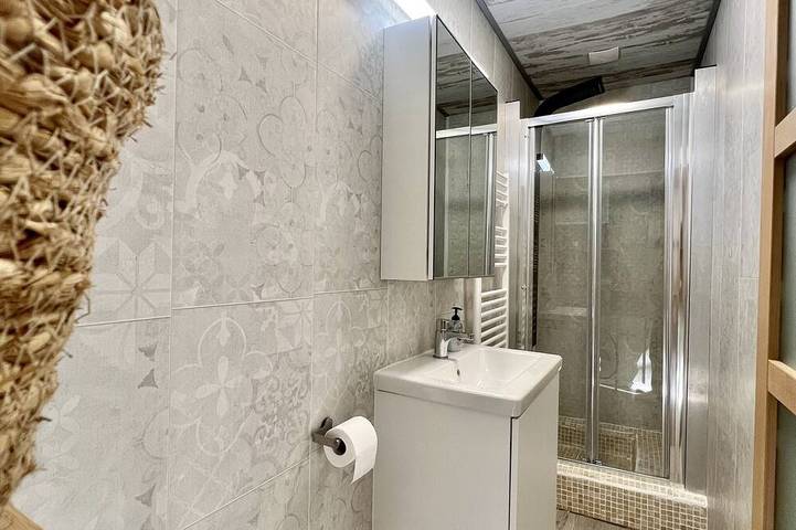 Gîte pour 4 personnes, avec terrasse dans Plage de Tenutella - 4