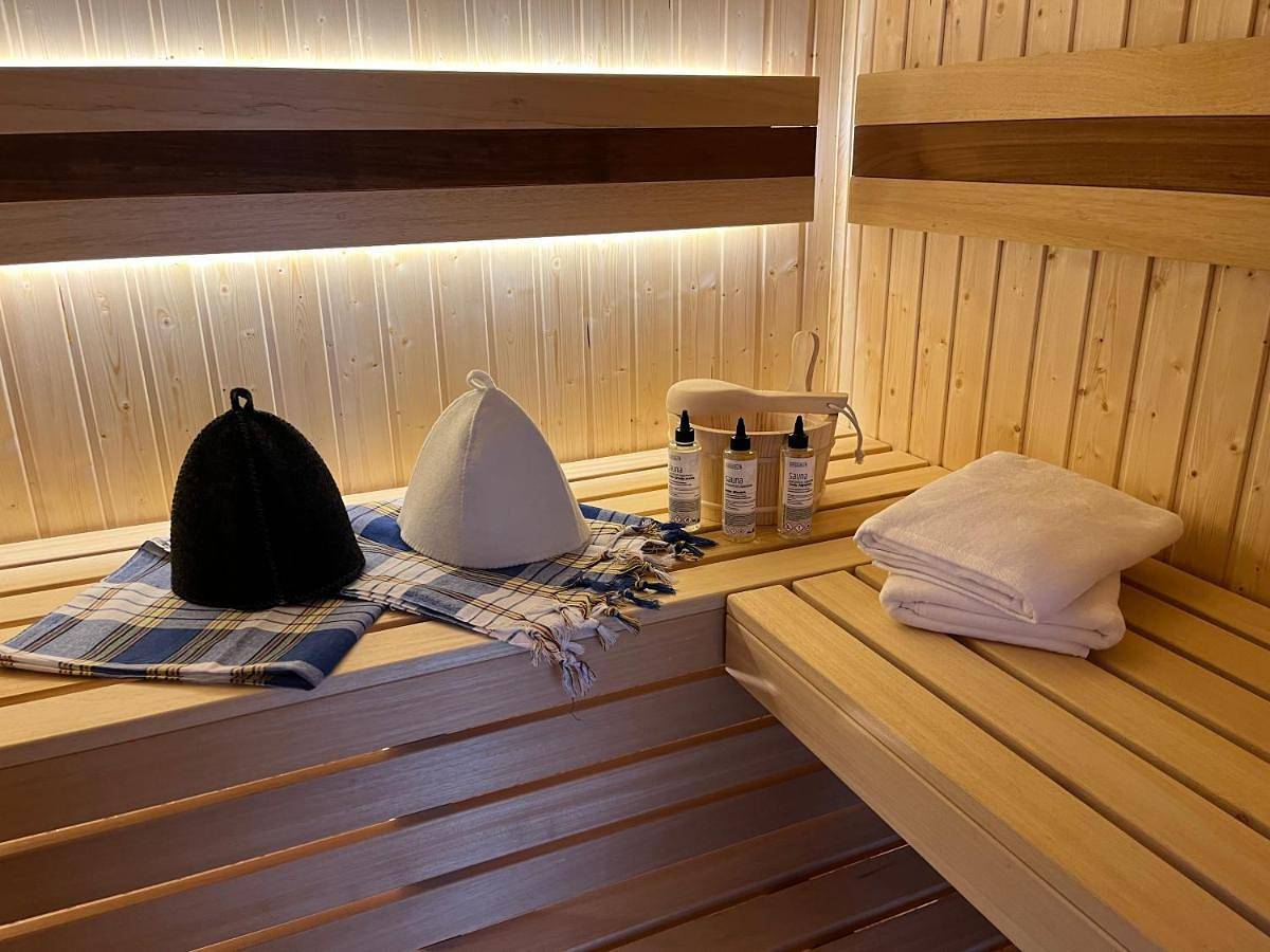 Komfortowy Leśny Dworek - sauna, balia in Snochowice, Heiligkreuz