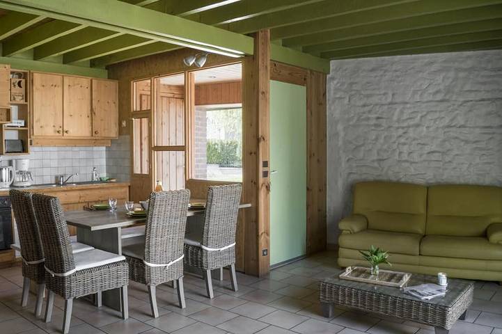 Gîte pour 5 personnes, avec Terrasse et Jardin
