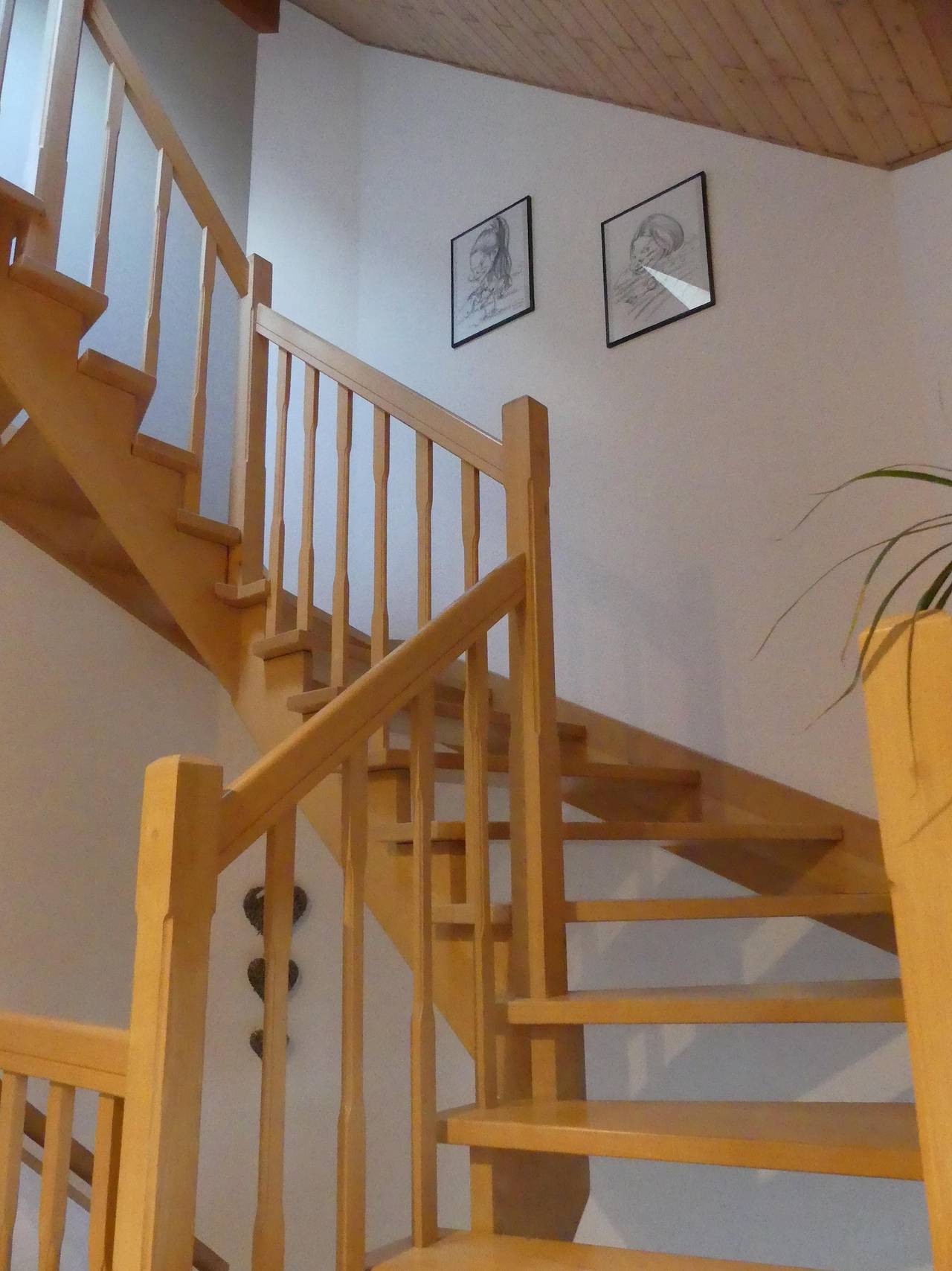 Ganze Ferienwohnung, 2-Bett-Ferienwohnung Dachgeschoss, Balkon in Dreis-Brück, Vulkaneifel