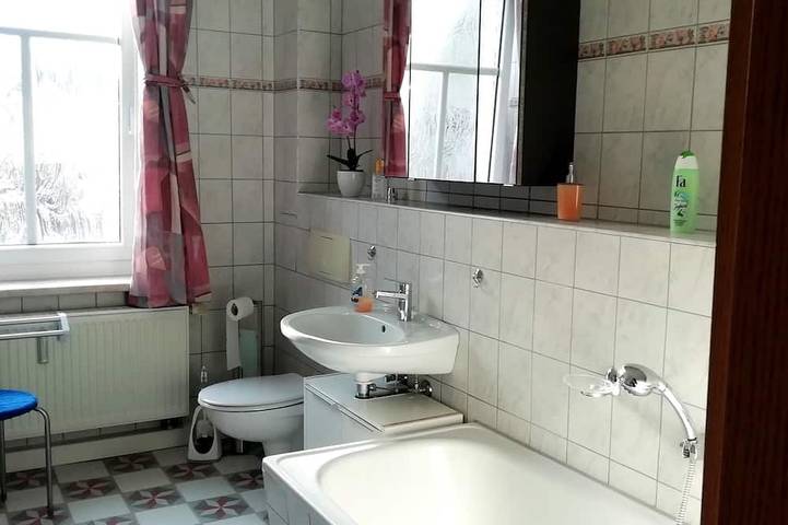 Ferienwohnung für 6 Personen, mit Garten in Schwarzenberg (Erzgebirge) - 4