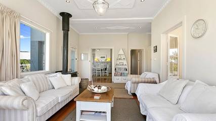 Holiday Home for 6 People in Apollo Bay, Great Ocean Road, Photo 2