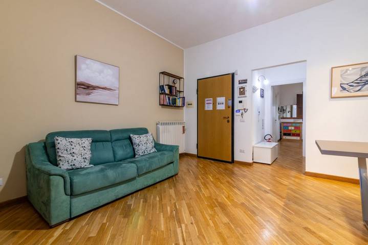 Appartamento intero, GuestHost - Al Cassaro Holiday Home in Palermo, Provincia di Palermo