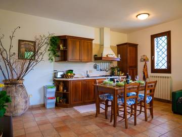 Agriturismo per 4 Persone in Comune di Dolcedo, Alpi Liguri, Foto 1