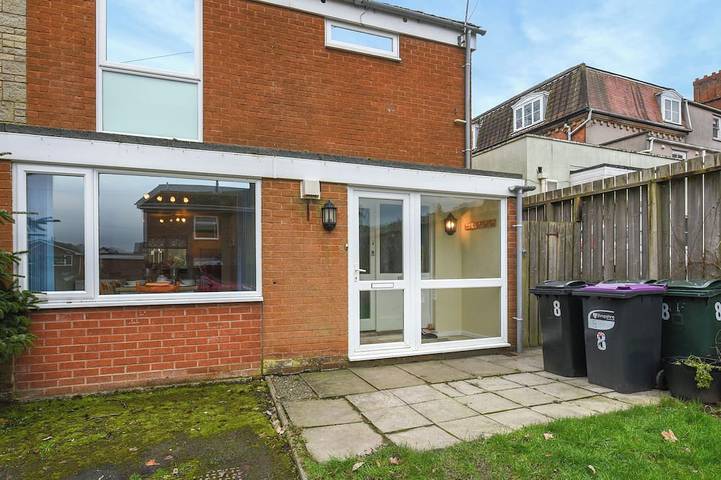 Cottage for 6 people, with garden, with pets in Church Stretton