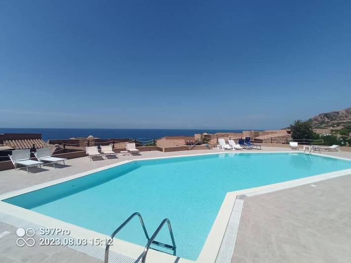 Vakantiehuis voor 4 personen, with zwembad and tuin as well as uitzicht in Costa Paradiso