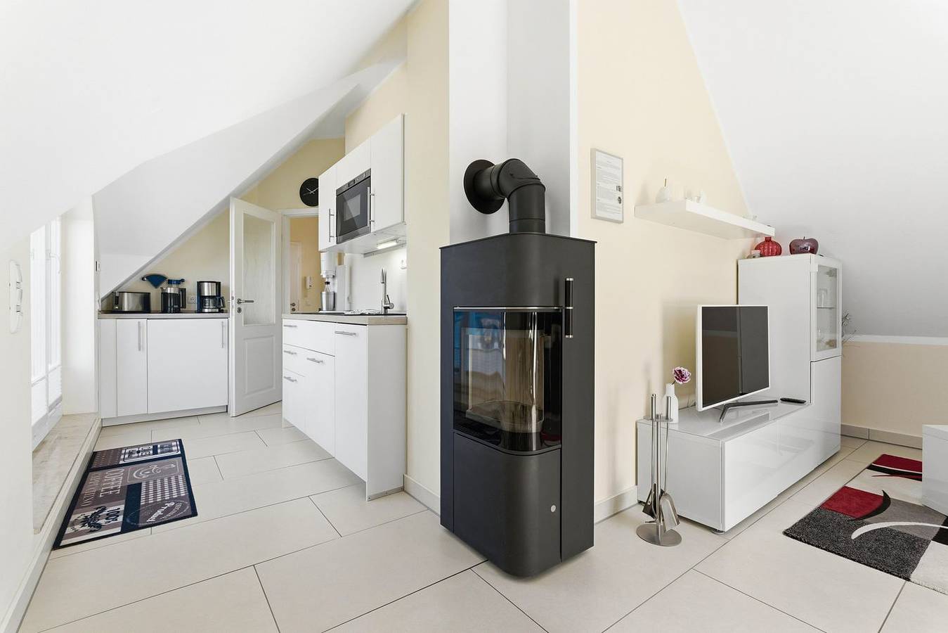 Apartamento entero, Helle und modern eingerichtete Ferienwohnung in Hafennähe! in Prerow, Peninsula Fischland - Darss - Zingst