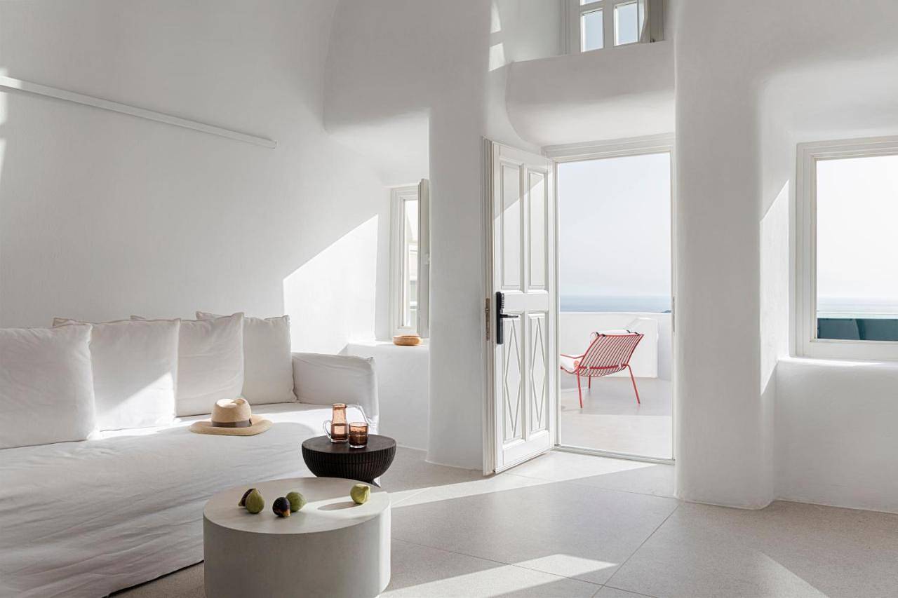Casasunsha Hybrid Retreat Santorini in Firostefani, Thera