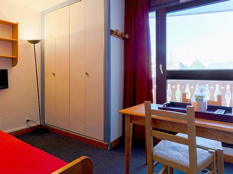 Résidence Plein Sud - Vacancéole - Studio 2 personnes - 13 m² in Mont-de-Lans, Les Deux Alpes