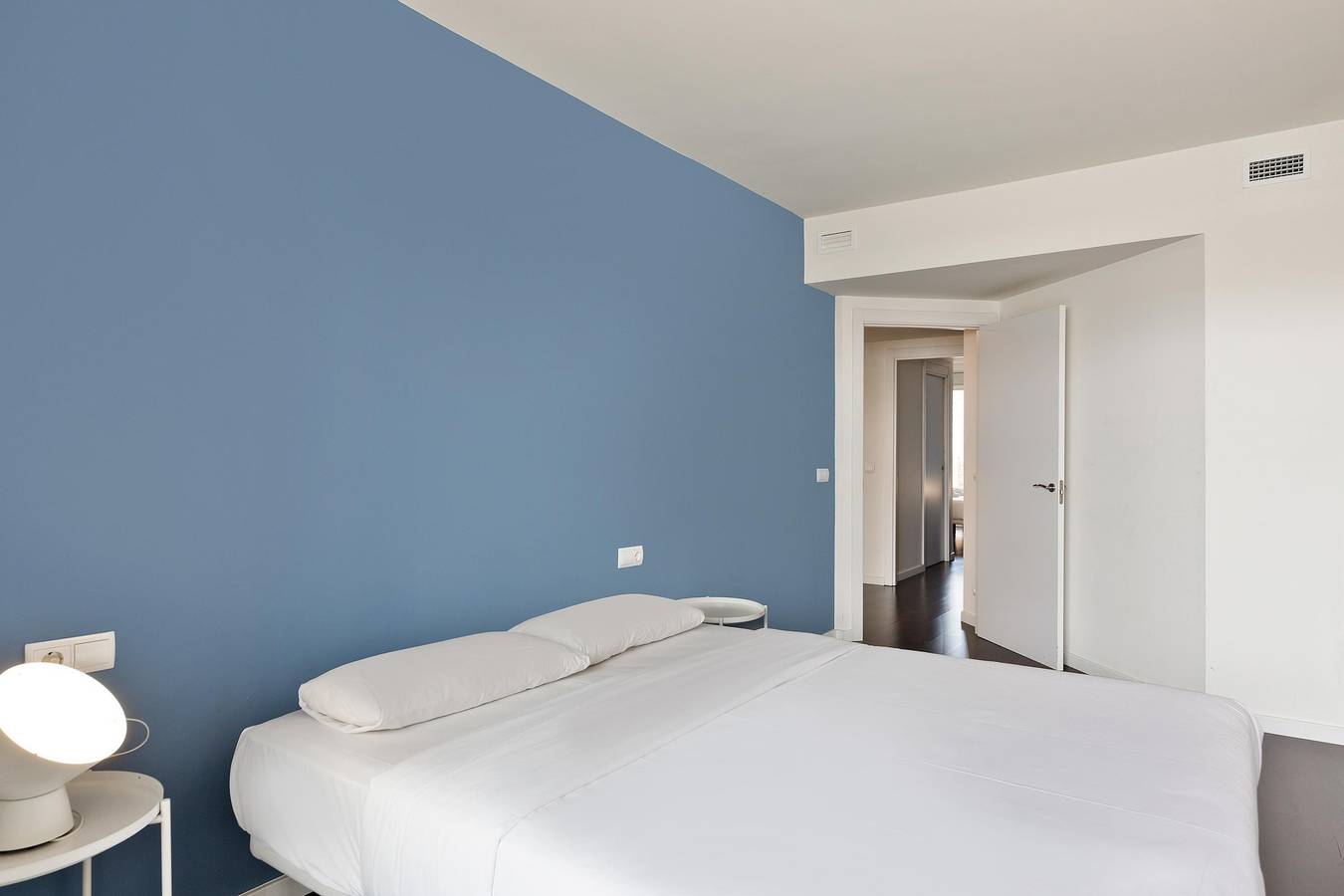 Apartamento entero, Apartamento de vacaciones para 6 personas con balcón/terraza in San Adrián del Besós, Barcelonés
