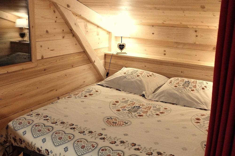 Típico chalet de la Saboya, independiente, cálido y acogedor in Thônes, Región de Annecy