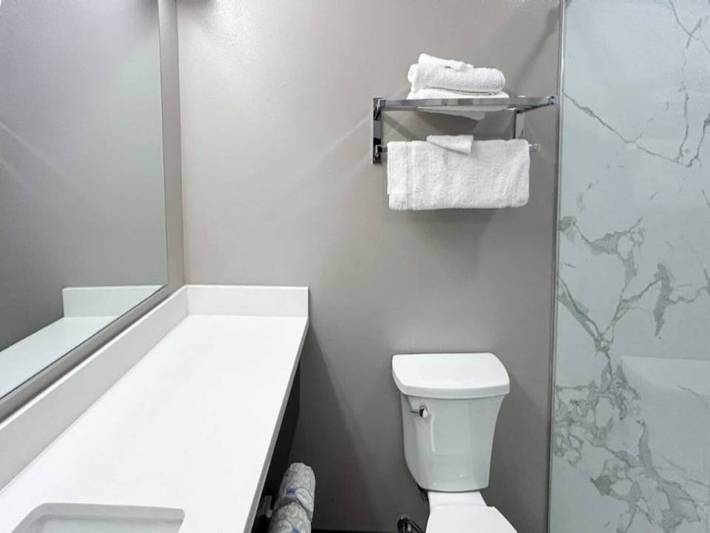 Apartamento entero, 1 cama king size | No fumadores, cocina in Corona, Riverside County