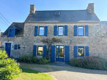 Gîte pour 6 personnes, avec jardin à Jugon-les-Lacs