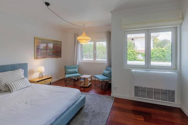 Casa no Centro de Cascais com Piscina e a 10 Minutos a pé das Praias in Cascais e Estoril, Costa de Lisboa