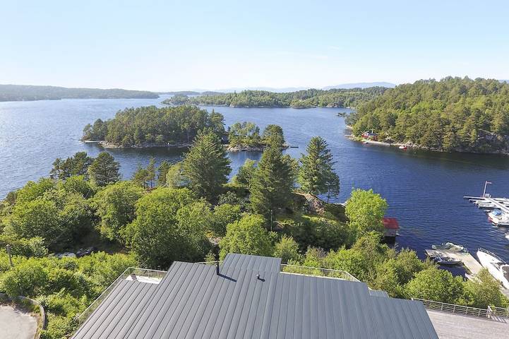 Ferienhaus für 9 Personen, mit Balkon auf Tysnes