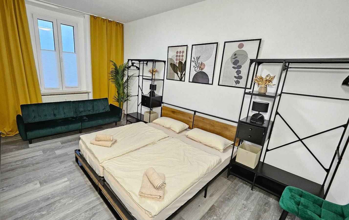 Ganze Wohnung, Ferienwohnung 'Relax In Der Röntgenstadt' mit Wi-Fi in Remscheid, Bergisches Land