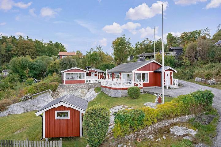 Ferienhaus für 8 Personen, mit Garten in Munkedal