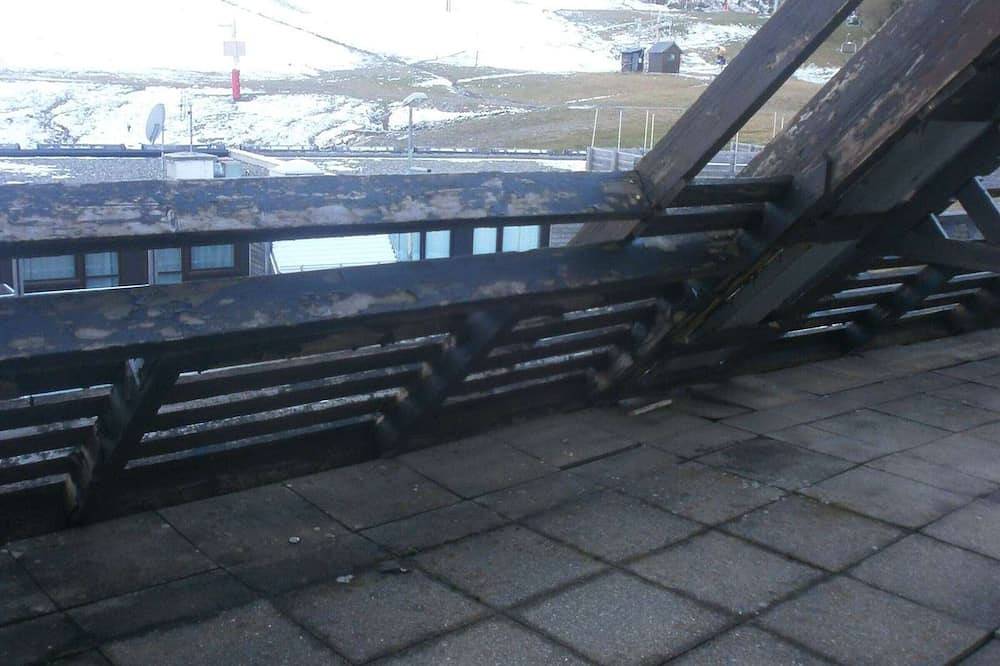 Ganze Wohnung, Studio-Kabine 4/5 Pers, Südbalkon, Tv, ausgestattete Küche, Skiraum in Piau-Engaly, Aragnouet