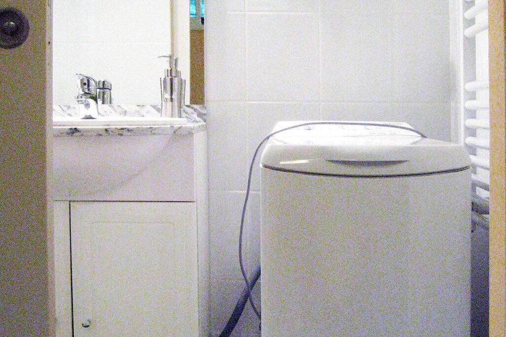 Appartement entier, Appartement, 24 m2. Meublé. Une chambre in Fondettes, Région de Tours