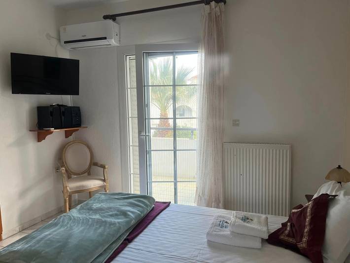 Ferienwohnung für 4 Personen, mit Balkon und Terrasse sowie Garten