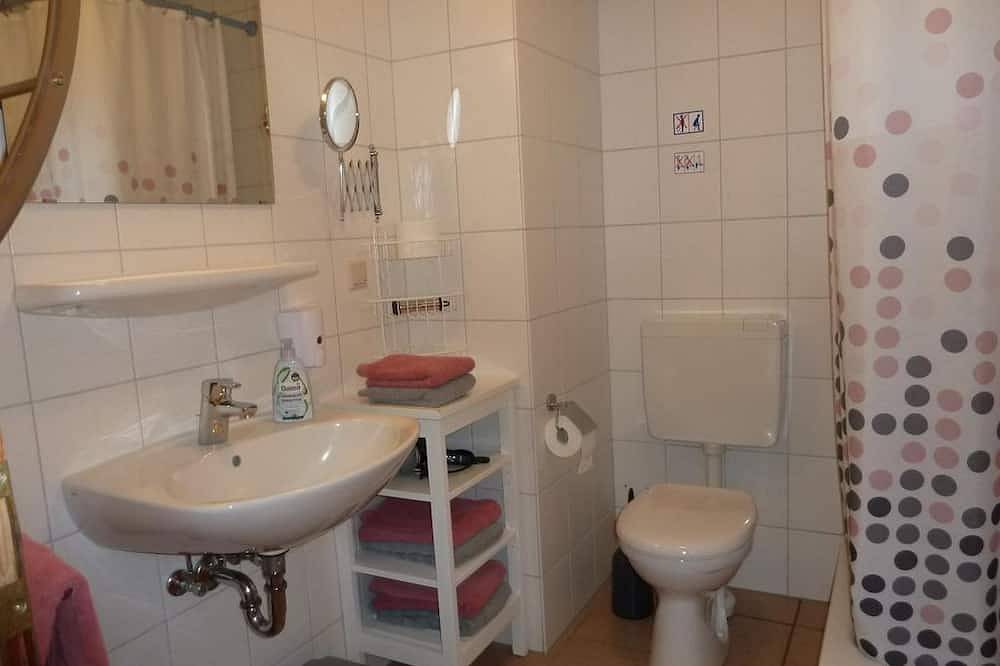 Ganze Wohnung, Liethshof Wohnung 2 - Liethshof in Tönning, Halbinsel Eiderstedt