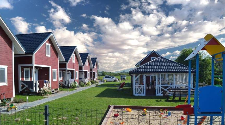 Domek letniskowy dla 6 osób, z ogród i widok, zwierzęta dozwolone w Bobolin