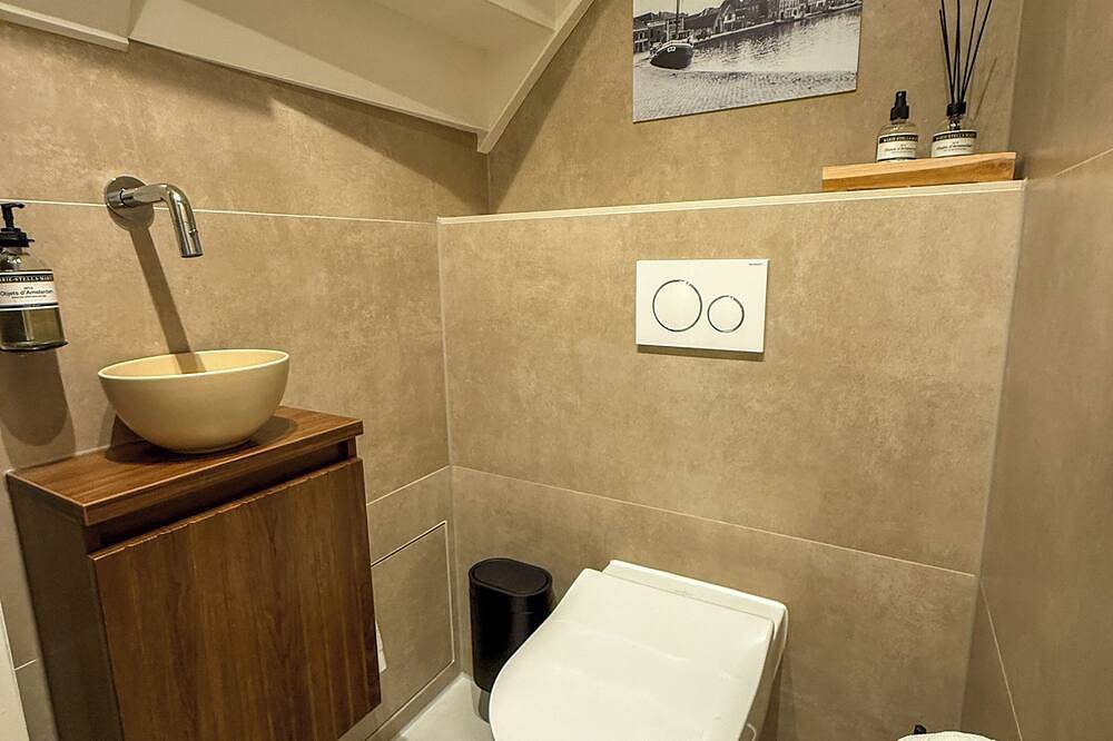 Stylish Studio Near Haarlem Center & 15 minutes from Amsterdam in Haarlem, Mer du Nord Pays-Bas