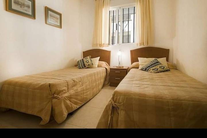 Ferienhaus für 5 Personen, mit Pool und Terrasse sowie Garten in Oropesa del Mar - 2