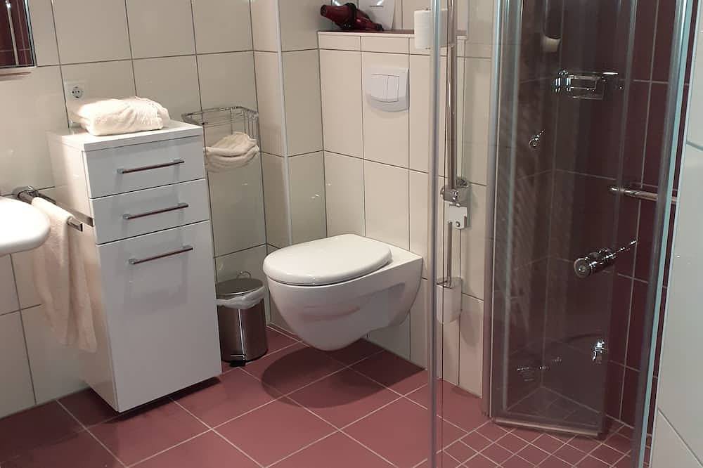 Ganze Wohnung, Zentral - und doch im Grünen   Einmal raus aus dem Alltag.. in Remscheid, Bergisches Land