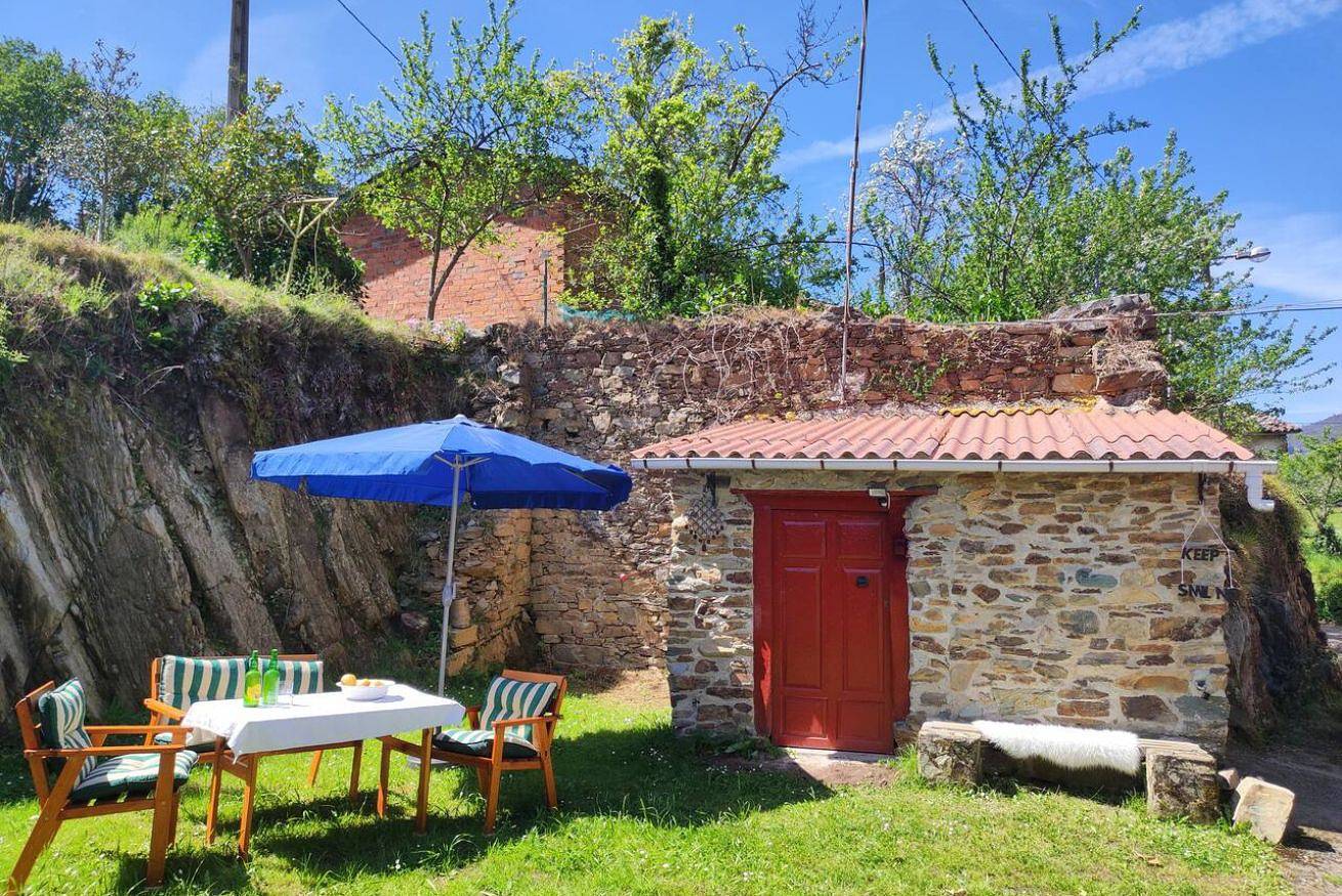 Ganze Wohnung, Ferienwohnung für 6 Personen mit Garten in Pravia, Costa Verde (Spanien)