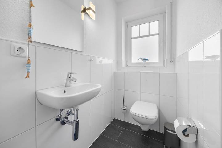 Ferienhaus Wattwurm - Doppelhaushälfte mit ausreichend Platz für 4 Personen. in Hooksiel, Wangerland