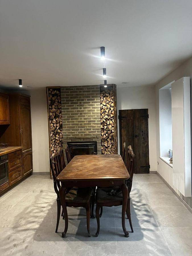 Location de vacances pour 6 personnes, avec vue et jardin ainsi que balcon et sauna à Marchin - 3
