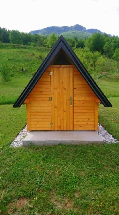 Camp Maglic in Republika Serbska