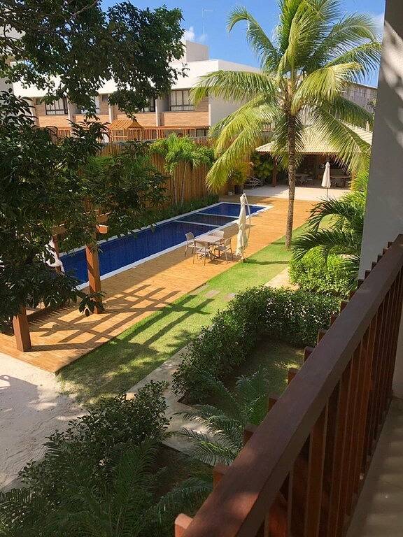 Casas e apartamentos de temporada para 6 pessoas, com balcão e jardim e ainda piscina em Itacimirim