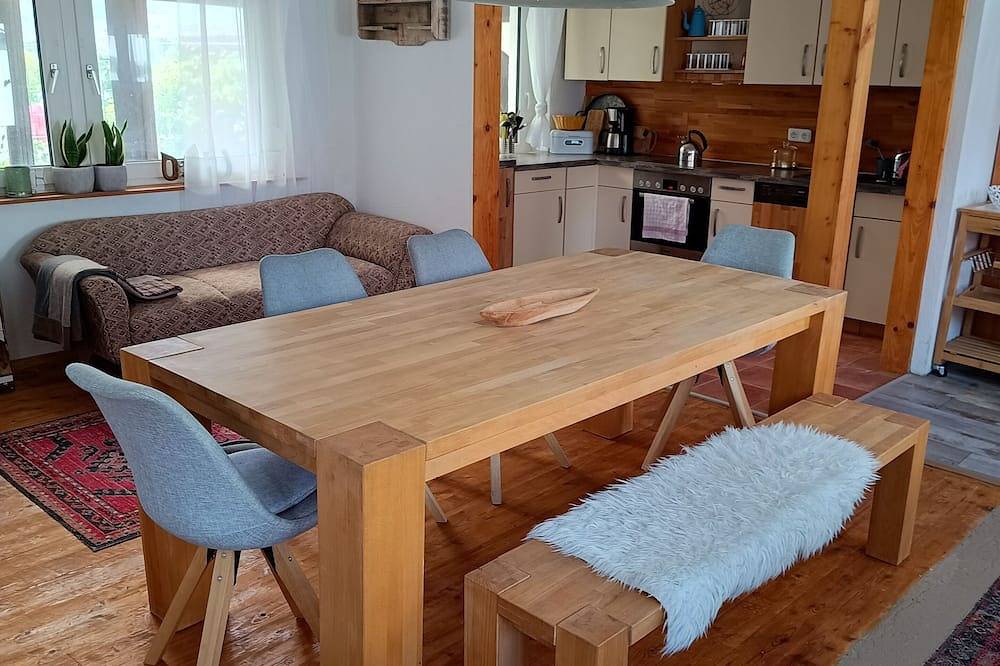 Ferienhaus mit Garten in Bad Grönenbach, Bayerisch Schwaben
