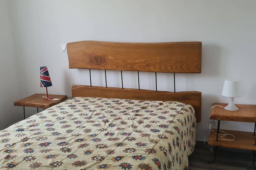 2 Bedroom Detached House Linxe Close to Amenities and Ocean in Linxe, Côte d’Argent