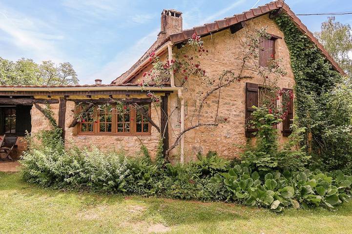 Villa pour 17 personnes, avec piscine ainsi que terrasse et jardin - 1